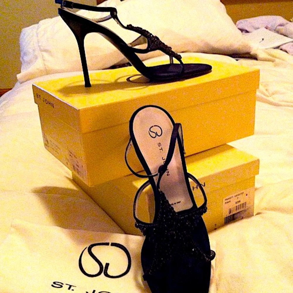 St. John sandals (blk/star)